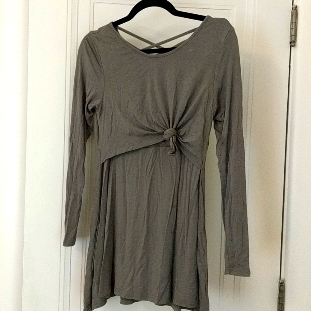 Latched Mama nursing top